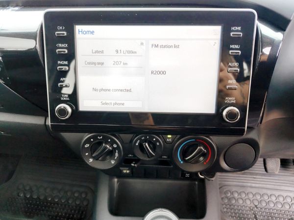 2026-Toyota-Hilux-24-GD-6-Raised-Body-Raider-Single-Cab image:13