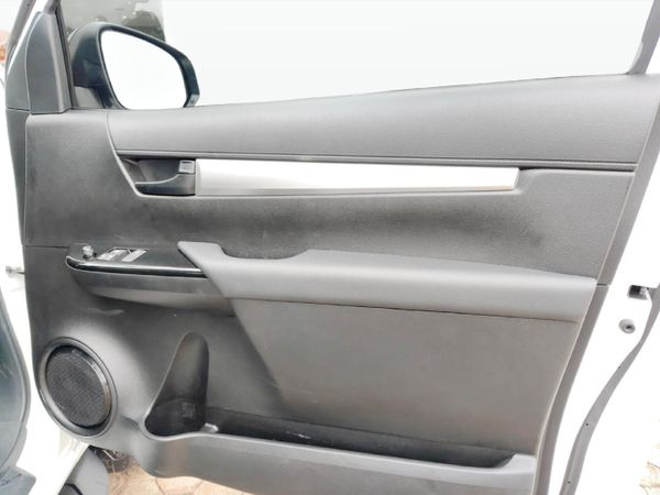 2026-Toyota-Hilux-24-GD-6-Raised-Body-Raider-Single-Cab image:23