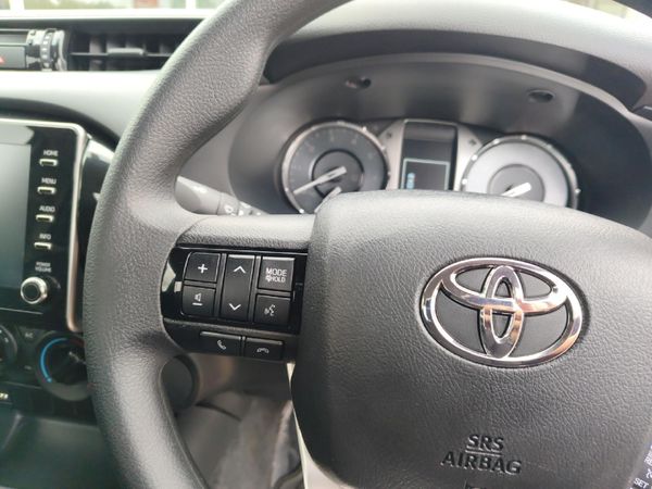 2026-Toyota-Hilux-24-GD-6-Raised-Body-Raider-Single-Cab image:8