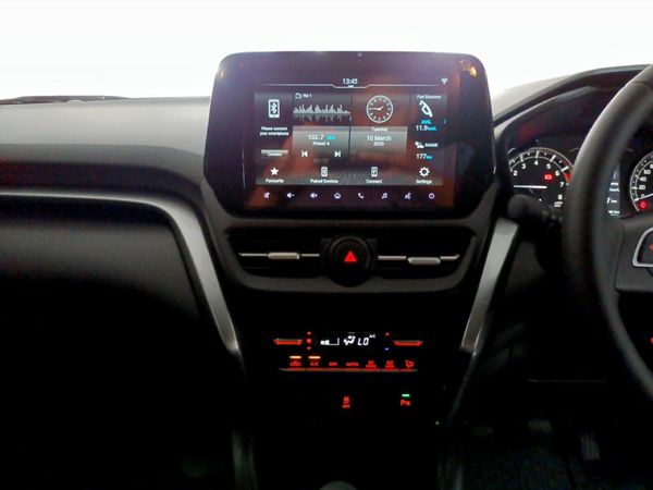 2026-Toyota-Urban-Cruiser-15-XR image:13