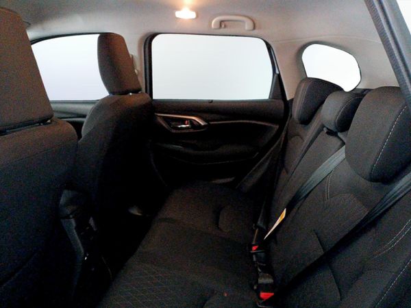 2026-Toyota-Urban-Cruiser-15-XR image:16