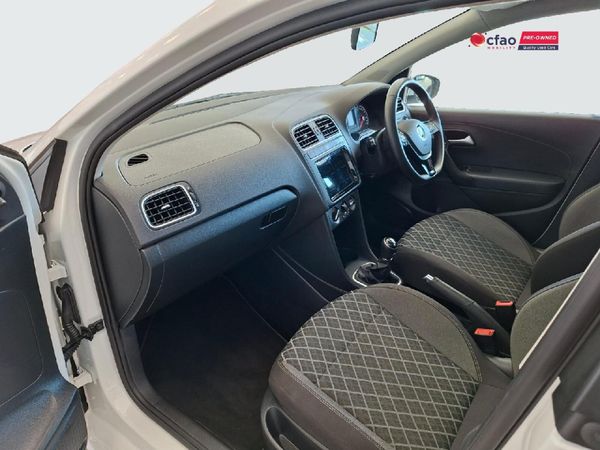 2025-Volkswagen-Polo-Vivo-16-Style image:6