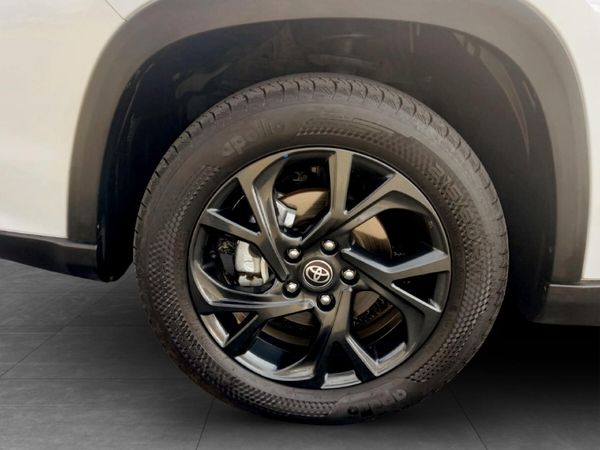 2025-Toyota-Urban-Cruiser-15-XR-Auto image:8