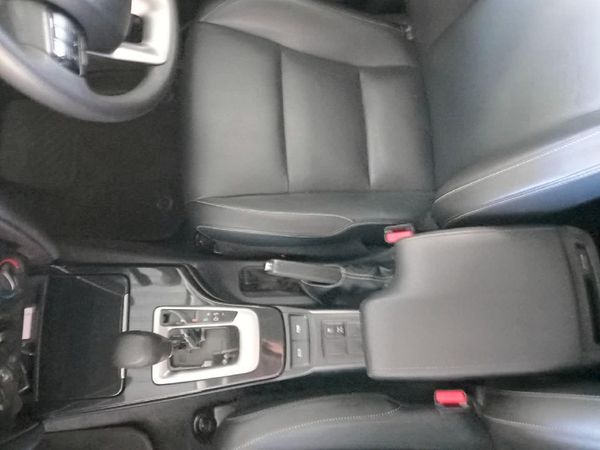 2025-Toyota-Fortuner-24-GD-6-RB-Auto image:11