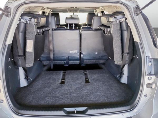 2025-Toyota-Fortuner-24-GD-6-RB-Auto image:15