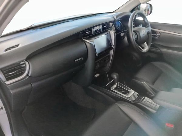 2025-Toyota-Fortuner-24-GD-6-RB-Auto image:6