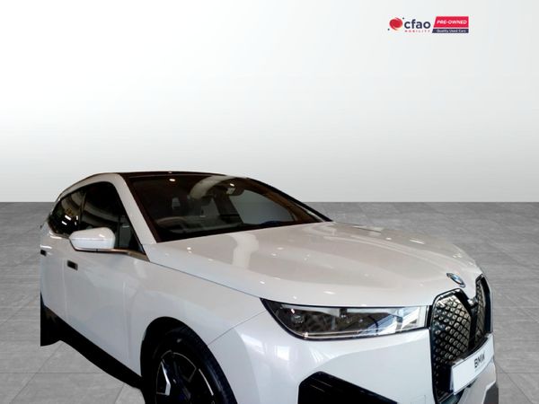 2023-BMW-iX-xDrive50 image:4