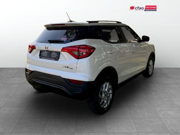 2024-Mahindra-XUV-300-12T-W6 image:4