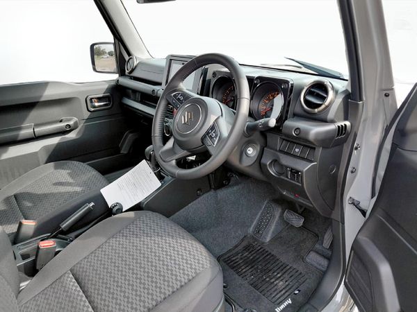2026-Suzuki-Jimny-15-GLX-Auto image:15