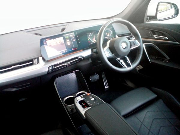 2024-BMW-X1-sDrive18i-M-Sport image:11