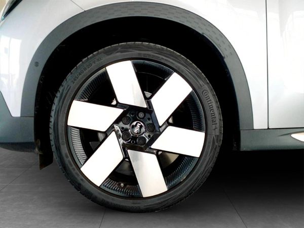 2025-MINI-Countryman-Cooper-S-All4-u25 image:9