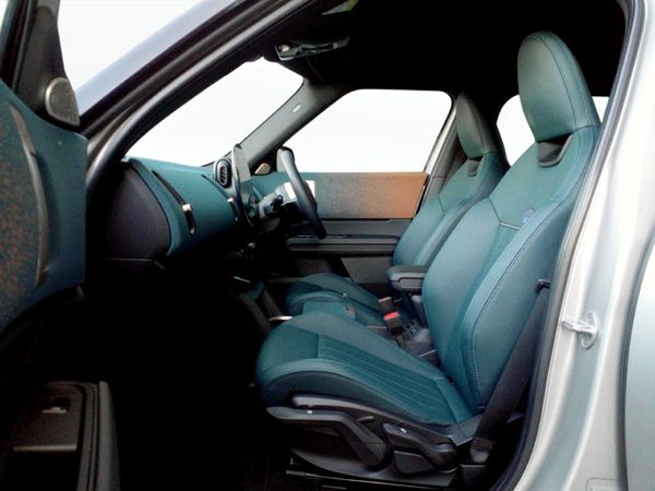 2025-MINI-Countryman-Cooper-S-All4-u25 image:11