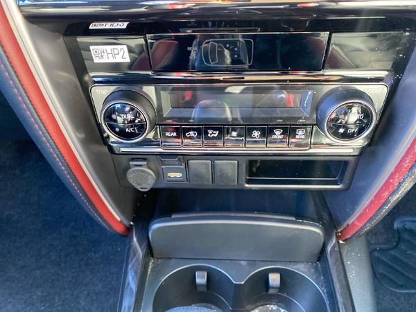 2025-Toyota-Fortuner-28-GD-6-RB-Auto image:12