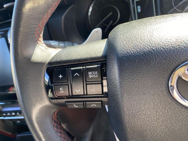 2025-Toyota-Fortuner-28-GD-6-RB-Auto image:8