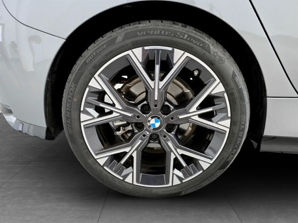 2025-BMW-1-Series-118-M-Sport-Auto image:8