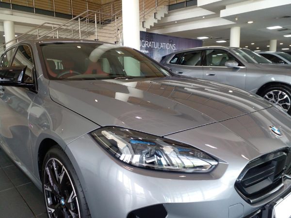 2024-BMW-1-Series-M135-xDrive-Auto image:4