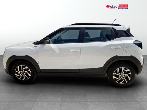 2025-Mahindra-XUV-3XO-12T-AX5-Auto image:5