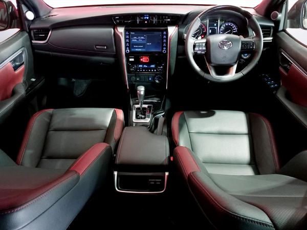 2026-Toyota-Fortuner-28-GD-6-4x4-Auto image:5