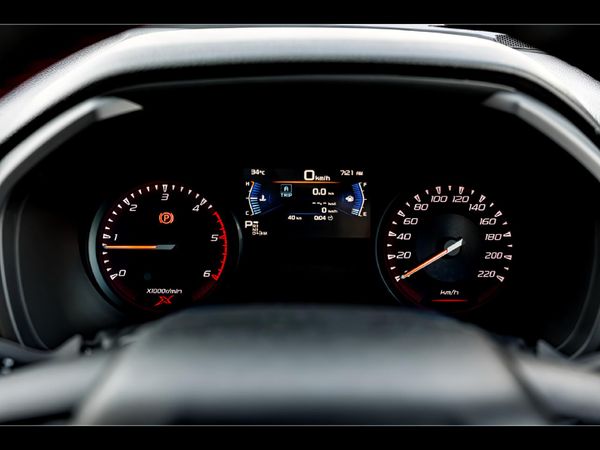 2026-Isuzu-D-Max-19-DDI-HR-X-Rider-Auto-Double-Cab image:14
