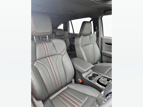 2026-Isuzu-Mu-x-30D-Onyx-XT-4x4-Auto image:12