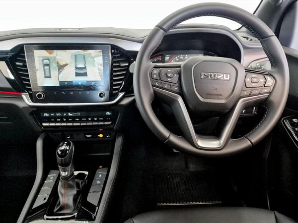 2026-Isuzu-Mu-x-30D-Onyx-XT-4x4-Auto image:14