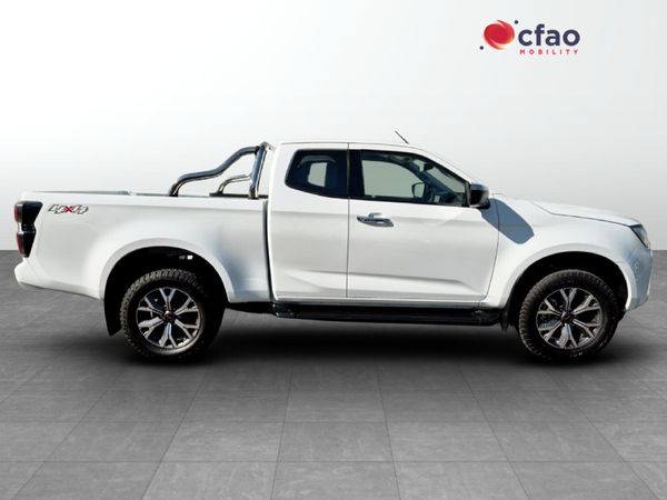 2026-Isuzu-D-Max-30-DDI-LSE-4x4-Auto-Extended-Cab image:3