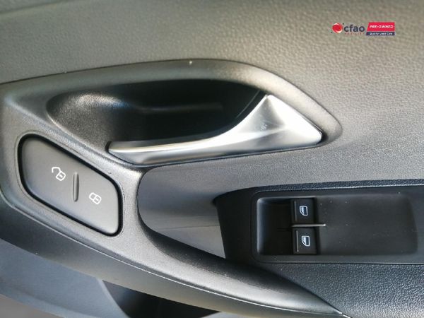2026-Volkswagen-Polo-Vivo-14 image:9