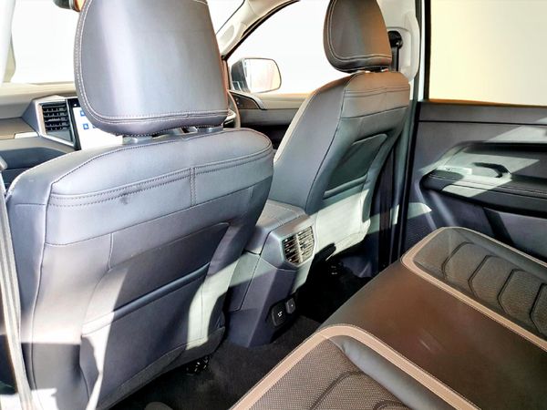 2026-Volkswagen-Amarok-30-TDI-V6-184kW-4Motion-Style-Auto-Double-Cab image:15