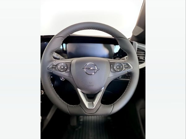 2026-Opel-Mokka-12T-GS-Auto image:8