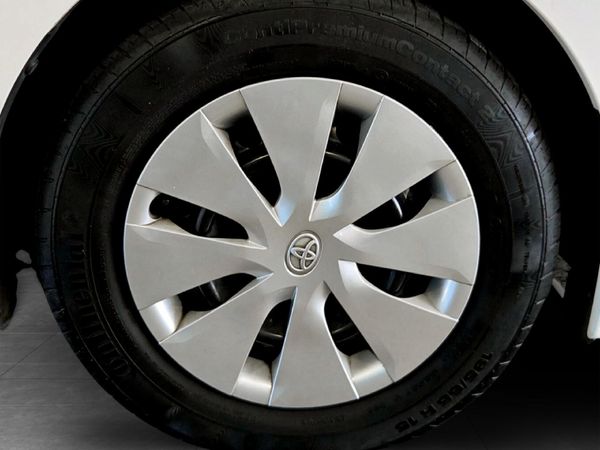2024-Toyota-Corolla-Quest-18-Auto image:7