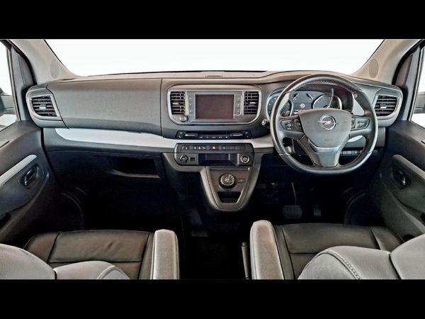 2025-Opel-Zafira-Life-Elegance-20-TD-Auto image:14