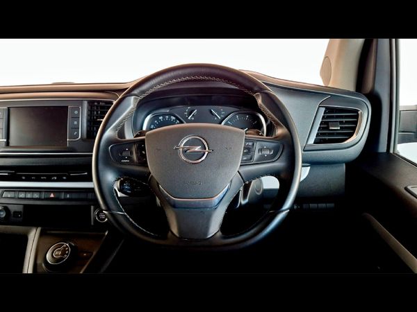 2025-Opel-Zafira-Life-Elegance-20-TD-Auto image:15