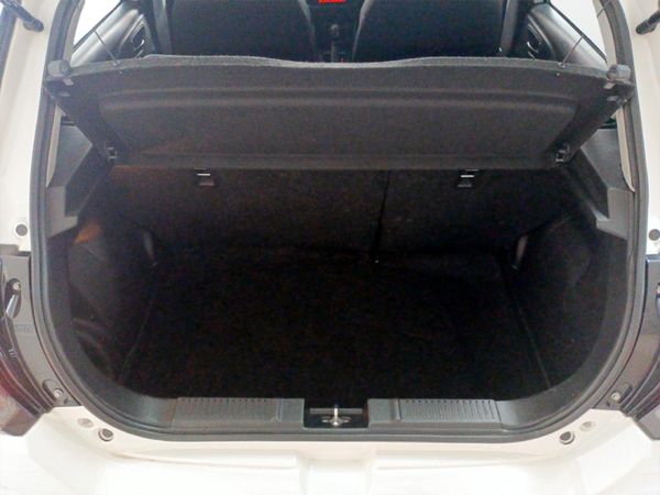 2025-Suzuki-Swift-12-GL-Auto image:15