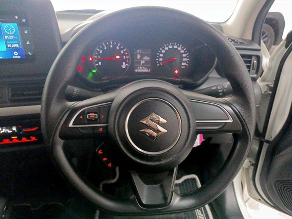 2025-Suzuki-Swift-12-GL-Auto image:7