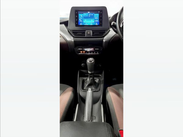2025-Toyota-Starlet-Cross-15XS image:10