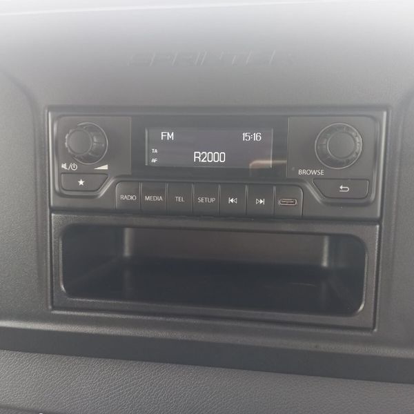 2025-Mercedes-Benz-Sprinter-311-20-CDI-Base-Panel-Van image:11