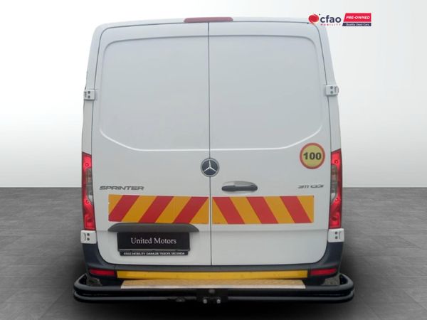 2025-Mercedes-Benz-Sprinter-311-20-CDI-Base-Panel-Van image:4
