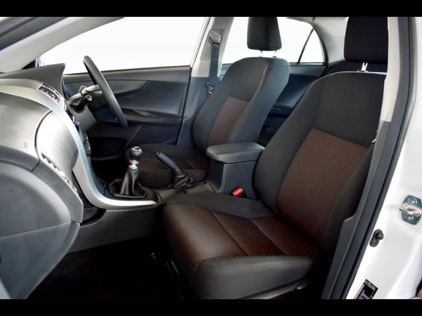 2024-Toyota-Corolla-Quest-18-Plus image:12
