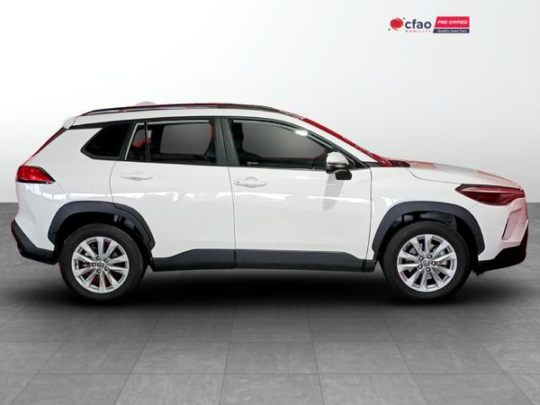 2025-Toyota-Corolla-Cross-18-XS image:2