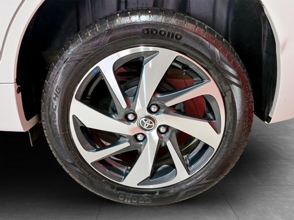 2025-Toyota-Starlet-15-XS-Auto image:10