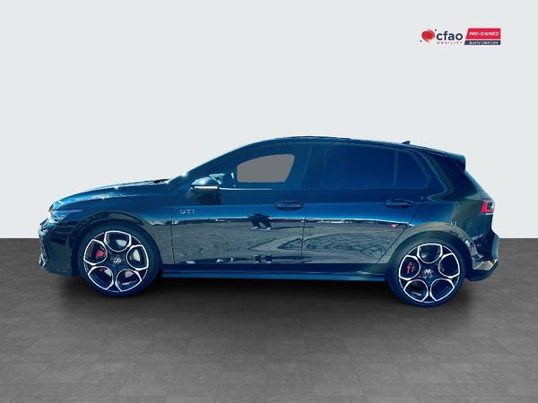 2026-Volkswagen-Golf-8-GTI-20-TSI-DSG image:3