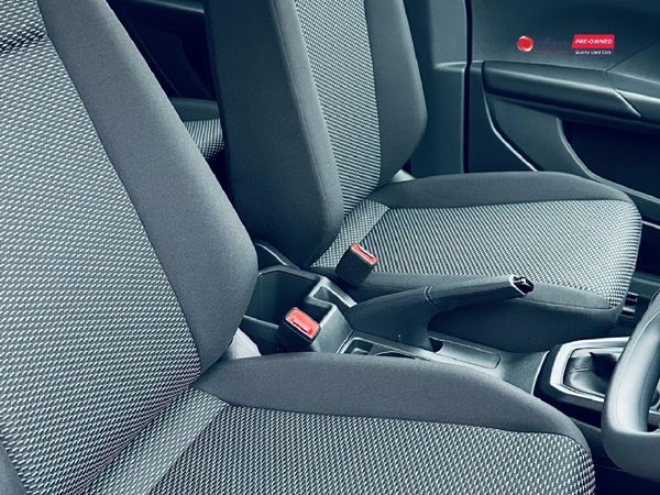 2026-Volkswagen-T-Cross-10-TSI image:9