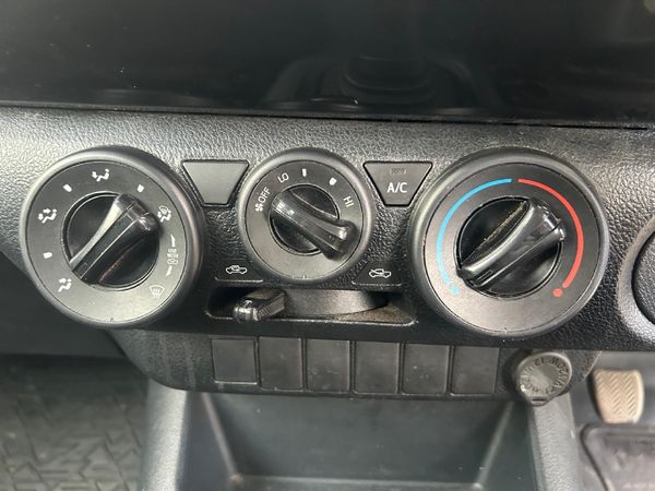 2024-Toyota-Hilux-24-GD-Single-Cab image:10