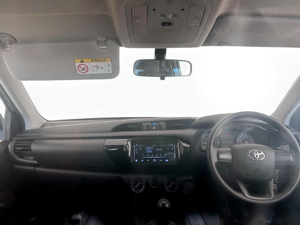 2024-Toyota-Hilux-24-GD-Single-Cab image:5