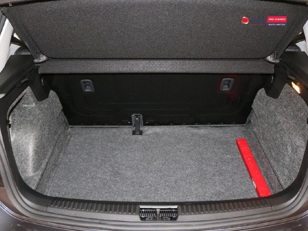 2026-Volkswagen-Polo-Vivo-16-Life image:9