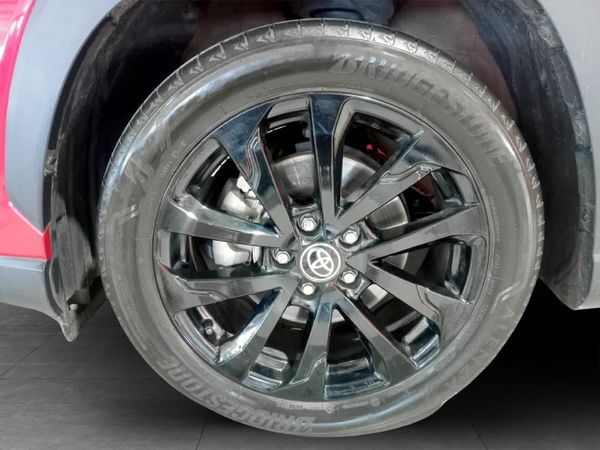 2024-Toyota-Corolla-Cross-18-GR-S-Hybrid image:10