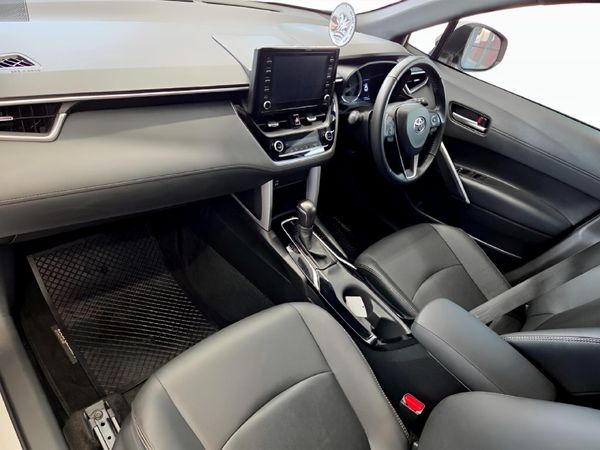 2024-Toyota-Corolla-Cross-18-XS image:7