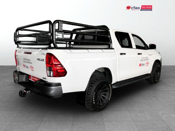 2026-Toyota-Hilux-24-GD-6-SR-4x4-Double-Cab image:1