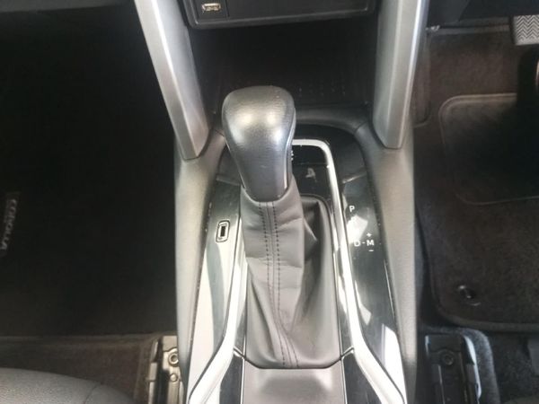 2024-Toyota-Corolla-Cross-18-XS image:10