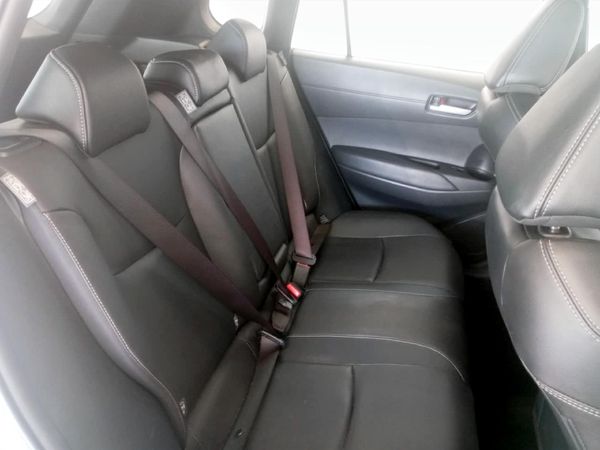 2024-Toyota-Corolla-Cross-18-XS image:15